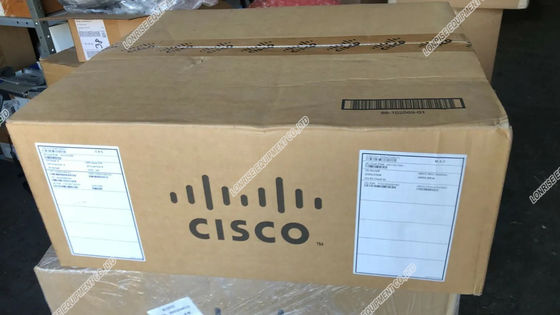 สวิทช์อีเทอร์เน็ต POE 24 ท่าทางใหม่ของ Cisco Catalyst 9200 พร้อมระบบ Network Essentials C9200-24T-E