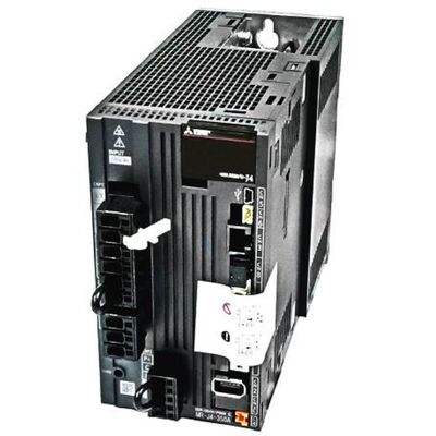 Mitsubishi MR-J4-350A 3.5kW AC เซอร์โวไดรฟ์แอมพลิฟายเออร์ 200-240V ซีรี่ส์ MELSERVO-J4