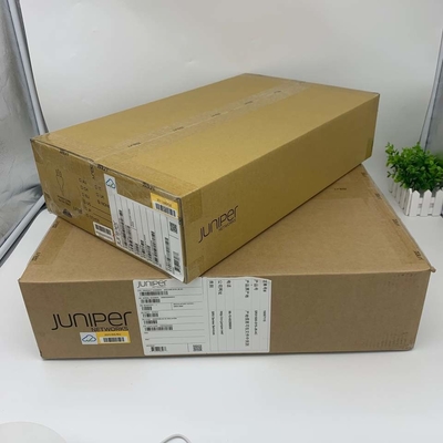 QSFP 100G ER4L Juniper Router Transceivers QSFP-100G-ER4L 100GBASE-ER4-Lite โมดูลแบบเสียบได้