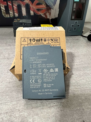 6ES7134 6GF00 0AA1 PLC Industrial Control โปรแกรมควบคุมลอจิกที่ตั้งโปรแกรมได้ในเยอรมนี