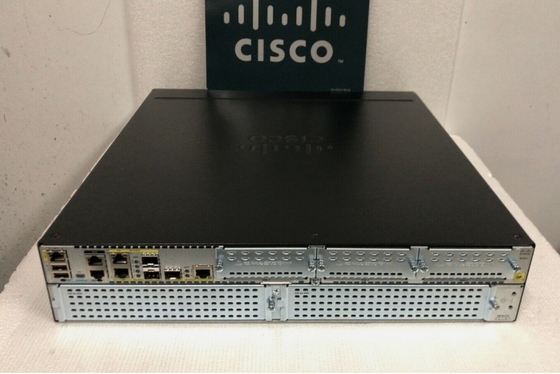 ISR4351-VSEC/K9 Cisco ISR 4351 Bundle With UC & Sec Lic PVDM4-64 CUBE-25 ซึ่งรองรับ 3 สล็อต Network Interface Module (NIM)