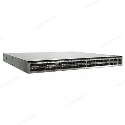 CE6857E-48S6CQ-B พร้อมใช้งาน Huawei 48 10GE SFP+ 6 100GE QSFP28 2 แอคไฟฟ้า 4 กล่องแฟน