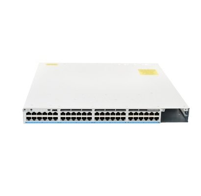 C9300L-48T-4X-E Cisco Catalyst 9300L Switches 48 ท่าอากาศ สายต่อข้อมูลเฉพาะ 4X10G Uplinks Network Essentials