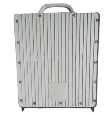 Ericsson RRU 4428 B3 ขนาดภายใน 420mm*335mm*125mm การออกแบบ