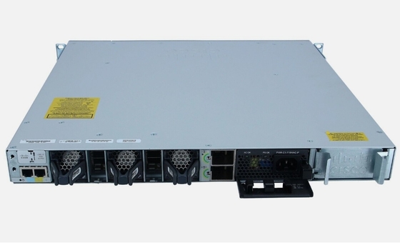 C9300-24T-E สวิตช์เครือข่ายอีเธอร์เน็ตของ Cisco Catalyst 9300 24 พอร์ตข้อมูลเท่านั้น