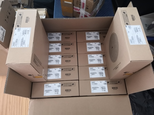 AirEngine 5761-21  จุดเชื่อมต่อสัญญาณไร้สายภายในอาคาร Huawei  11ax ภายในอาคาร, 2 + 4 Dual Frequency, เสาอากาศอัจฉริยะ, USB, Bluetooth