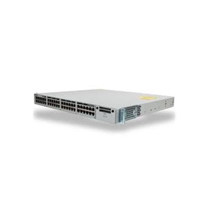 C9300L-48P-4G-E Catalyst 9300 1G ทองแดง 48 ท่า พร้อม 4x1G SFP Uplinks ที่ตั้ง PoE+ Network Essentials