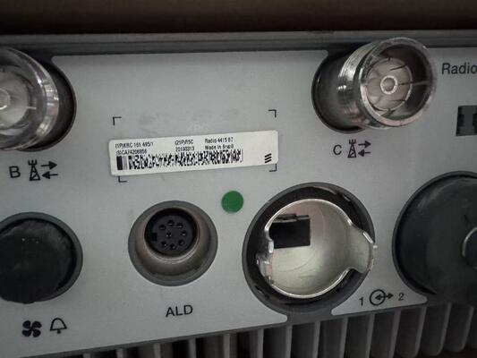 4415 B7 Rru Krc 161 495/1 หน่วยวิทยุระยะไกล Ericsson Radio