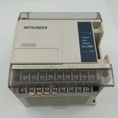 การควบคุมอุตสาหกรรม PLC ซีรีส์ FX1N พร้อมจุด I/O 24 จุด เอาต์พุตรีเลย์ และแหล่งจ่ายไฟ AC 100-240V