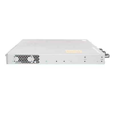 Cisco C9300-24T-A Catalyst 9300 สวิตช์ข้อได้เปรียบเครือข่ายข้อมูล 24 พอร์ตเท่านั้น