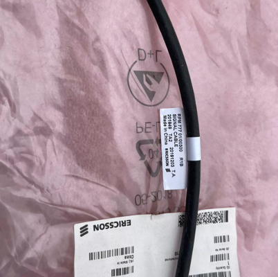 RPM 777 417 /03000 3m สายพับไฟเบอร์ออปติกประสิทธิภาพสูงสําหรับการส่งข้อมูลที่น่าเชื่อถือ