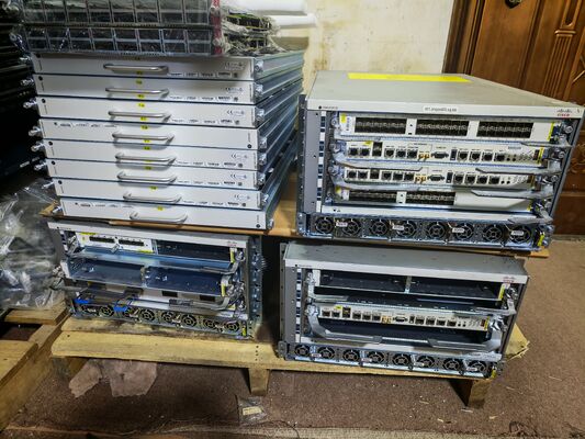 เราเตอร์ Cisco ASR-9904-AC | แชสซี AC ซีรีส์ ASR 9000