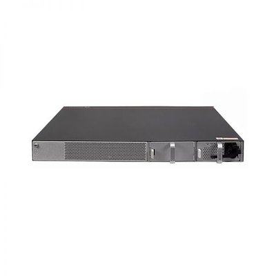S5735-S32ST4X ประกอบด้วยพอร์ต SFP 24 x GE, พอร์ต 8 x 10/100/1000BASE-T, พอร์ต 4 x 10 GE SFP+ โดยไม่มีโหลดพลังงาน